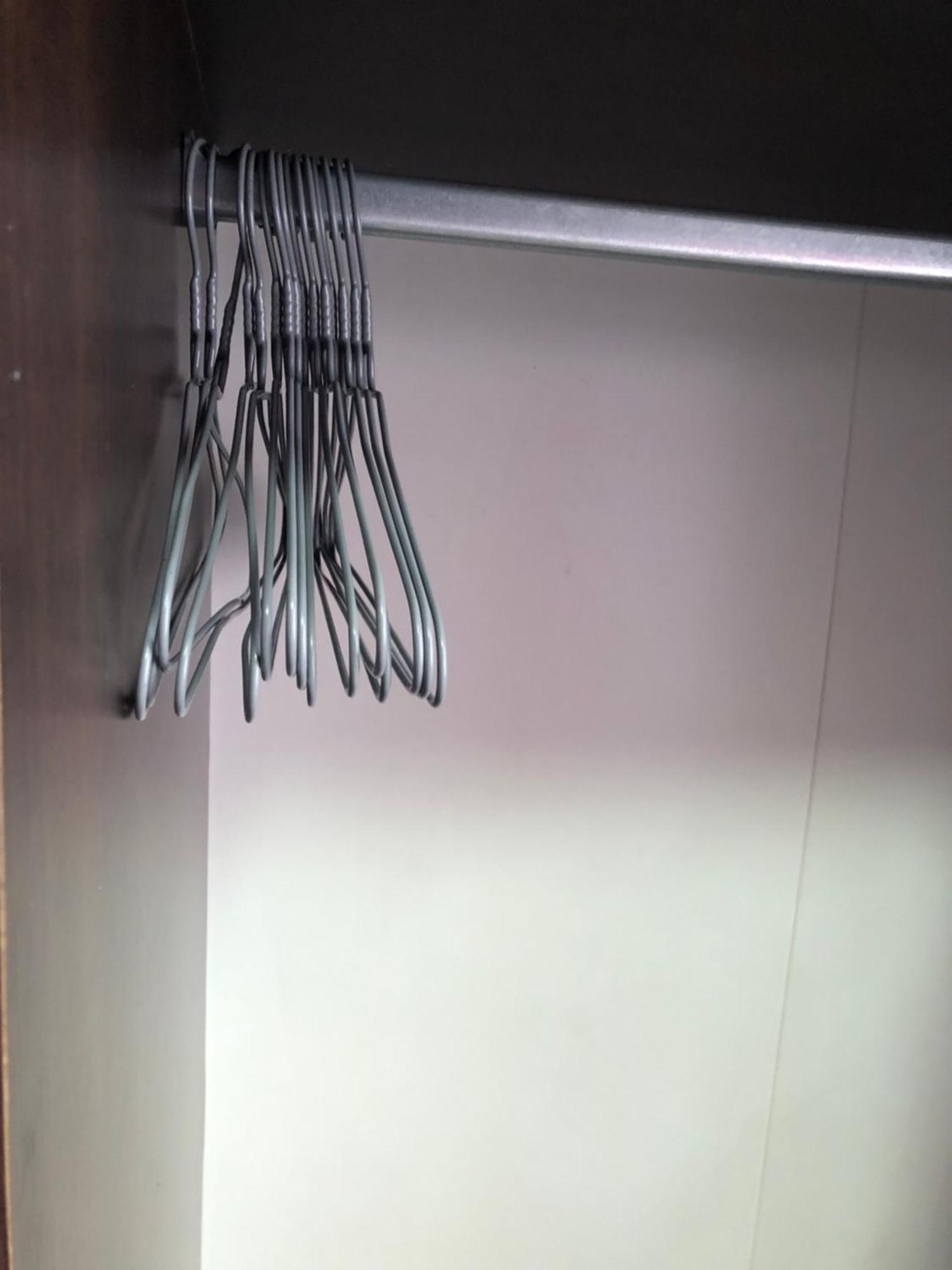 Female-Dortoir Femme -Dorm Shared Room Paris Бобини Екстериор снимка